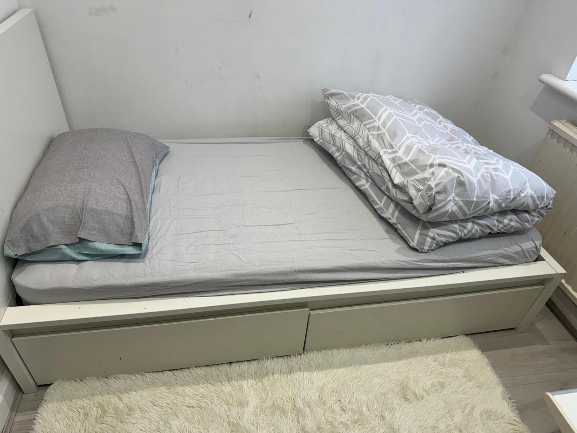 Single Room Canvey Island エクステリア 写真